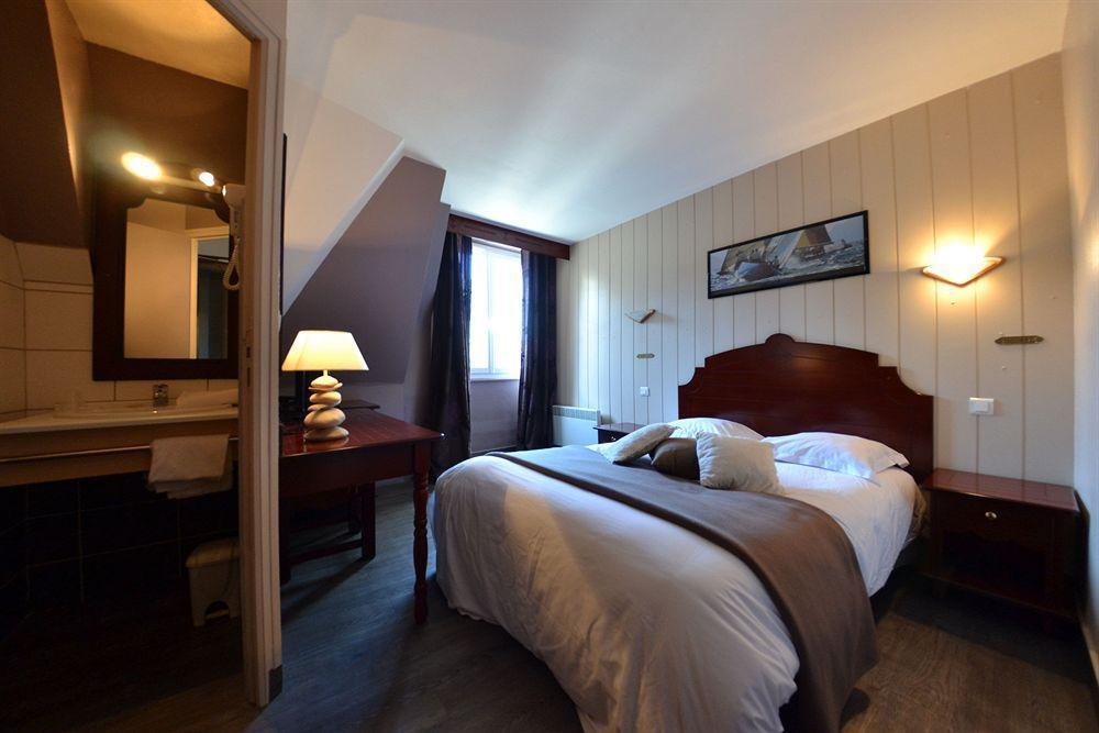 Hotel Bristol Union Intra Muros Saint-Malo Bagian luar foto