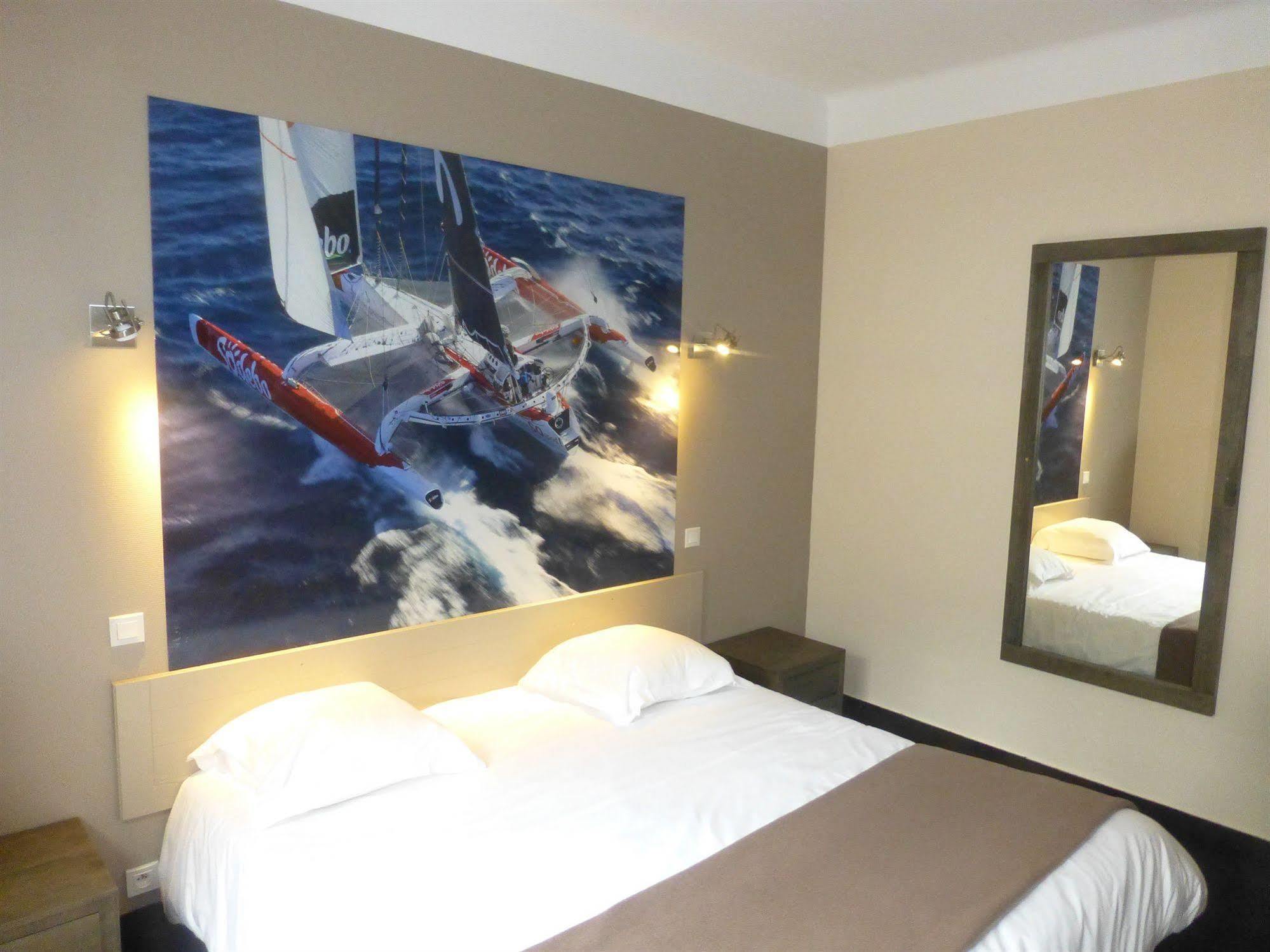 Hotel Bristol Union Intra Muros Saint-Malo Bagian luar foto