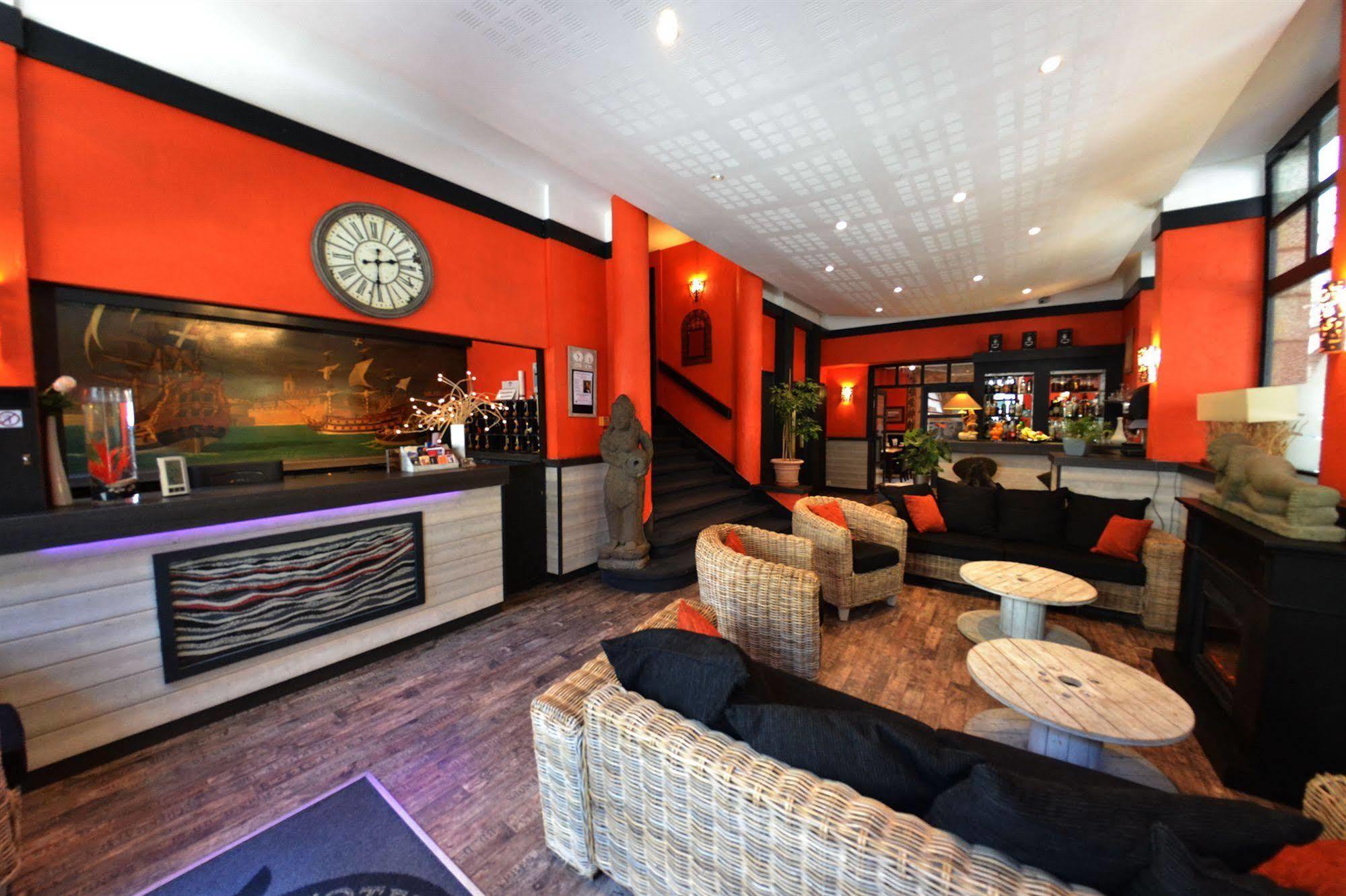 Hotel Bristol Union Intra Muros Saint-Malo Bagian luar foto
